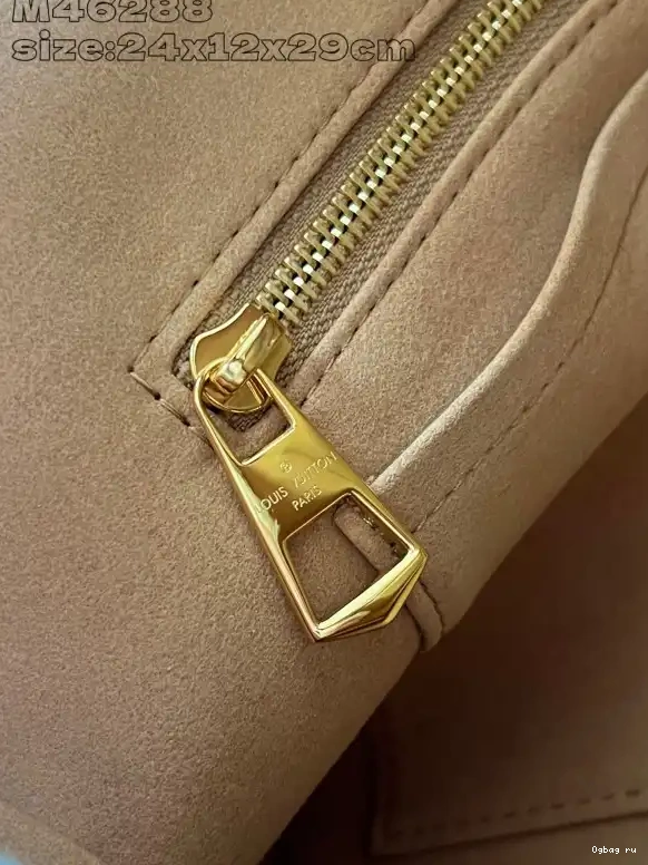 CARRYALL VUITTON PM-29*24*12cm LOUIS 0522